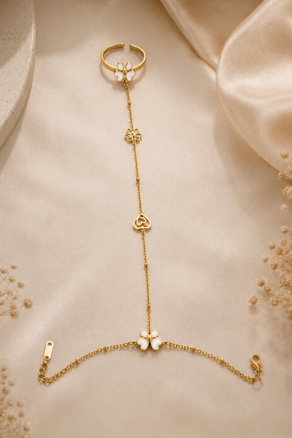Lovelle Bloom HandChain
