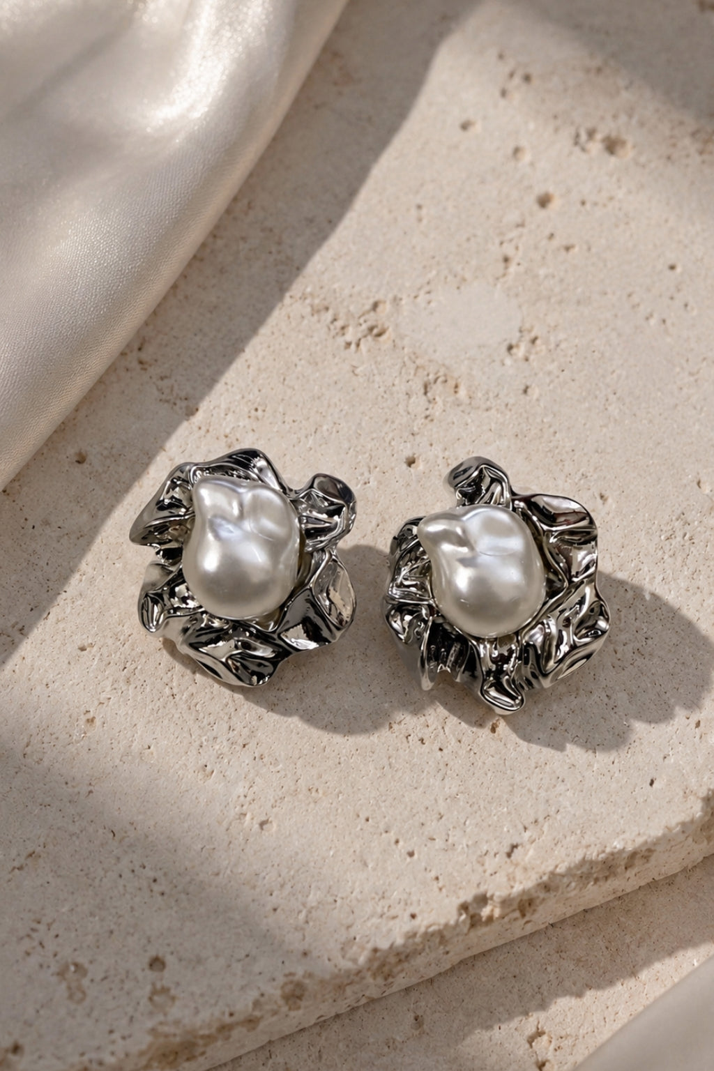 Luna Molten Earrings