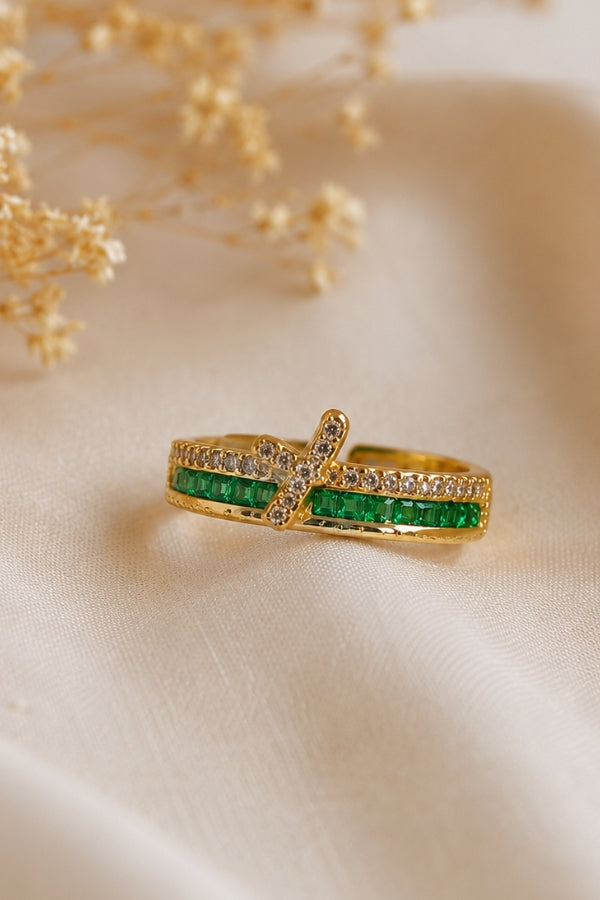 Serene Emerald Ring