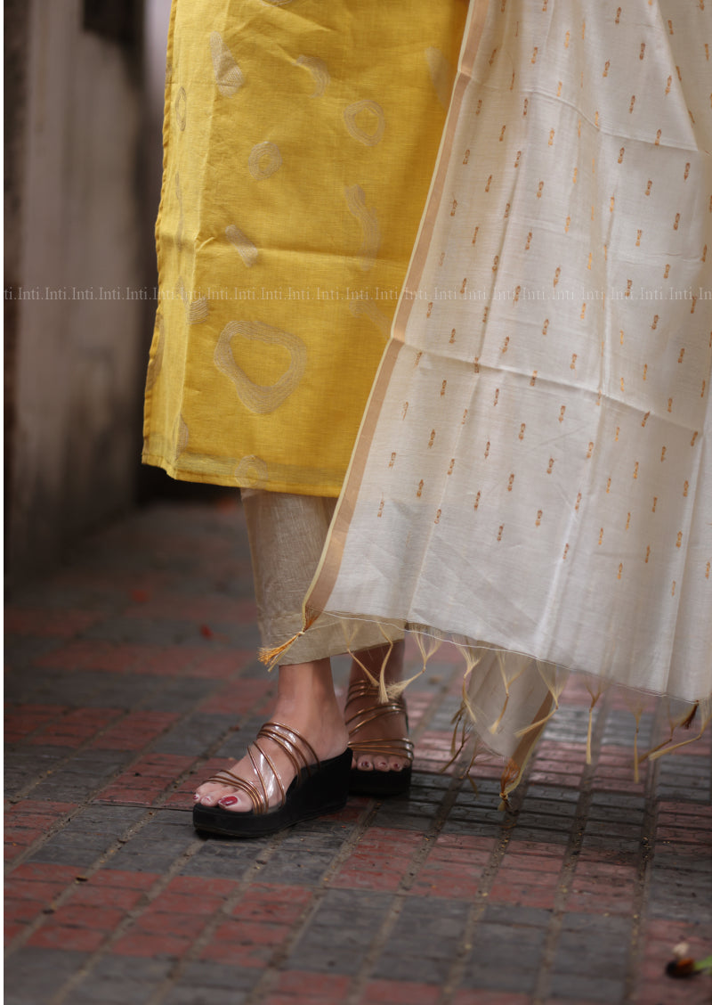 Amberbay Dune Salwar Suit