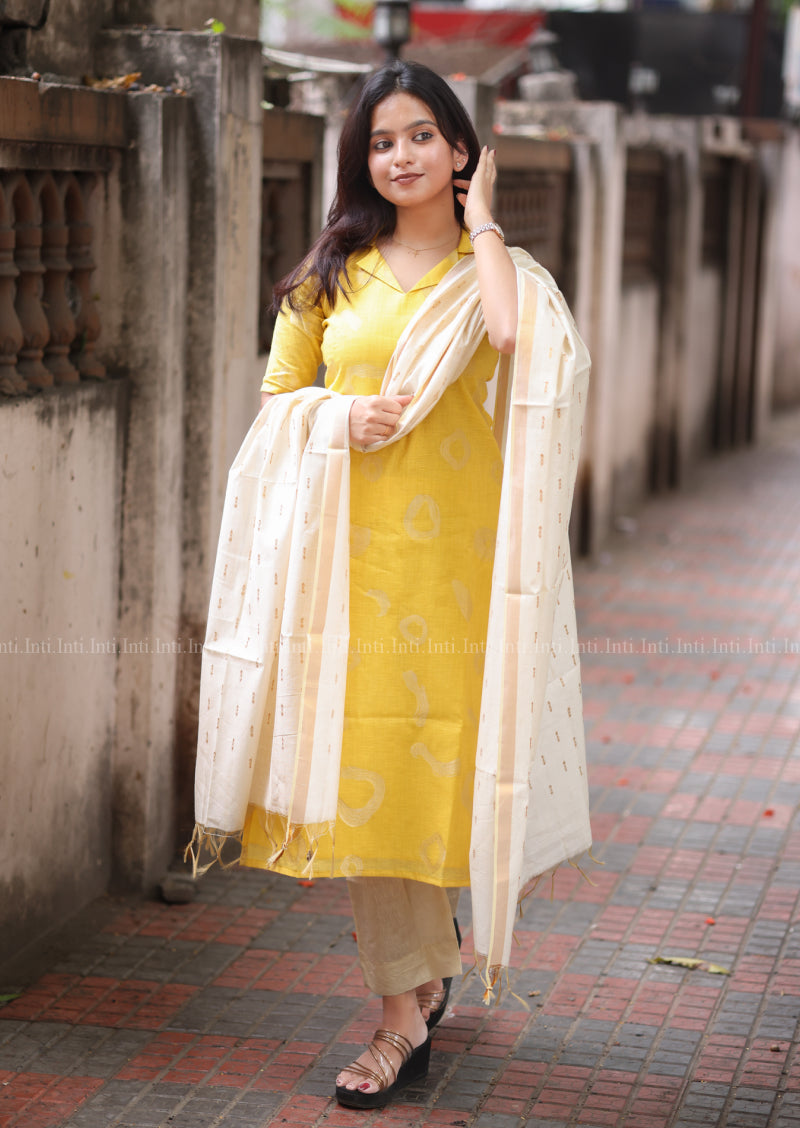 Amberbay Dune Salwar Suit
