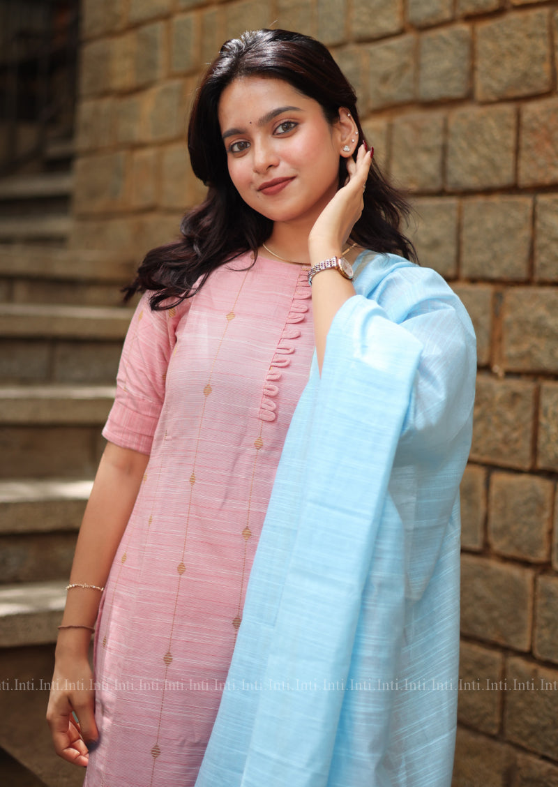 Gulabi Thread Top and Dupatta Set