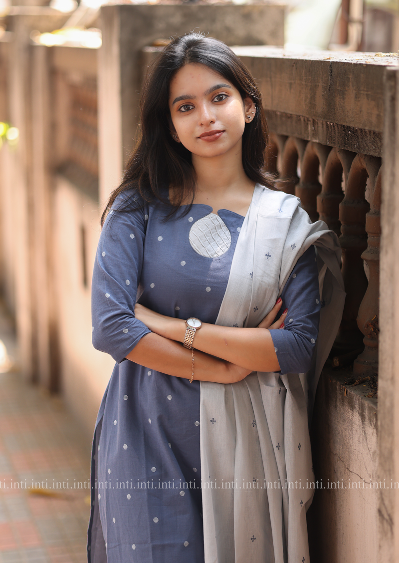 Sea Grid Salwar Suit