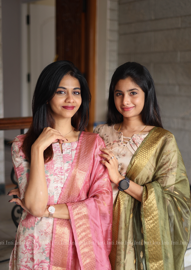 Soft Rosette Top and Dupatta Set