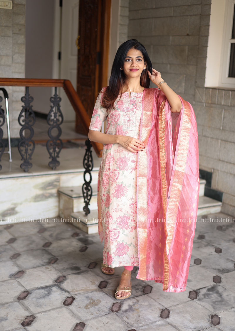 Soft Rosette Top and Dupatta Set