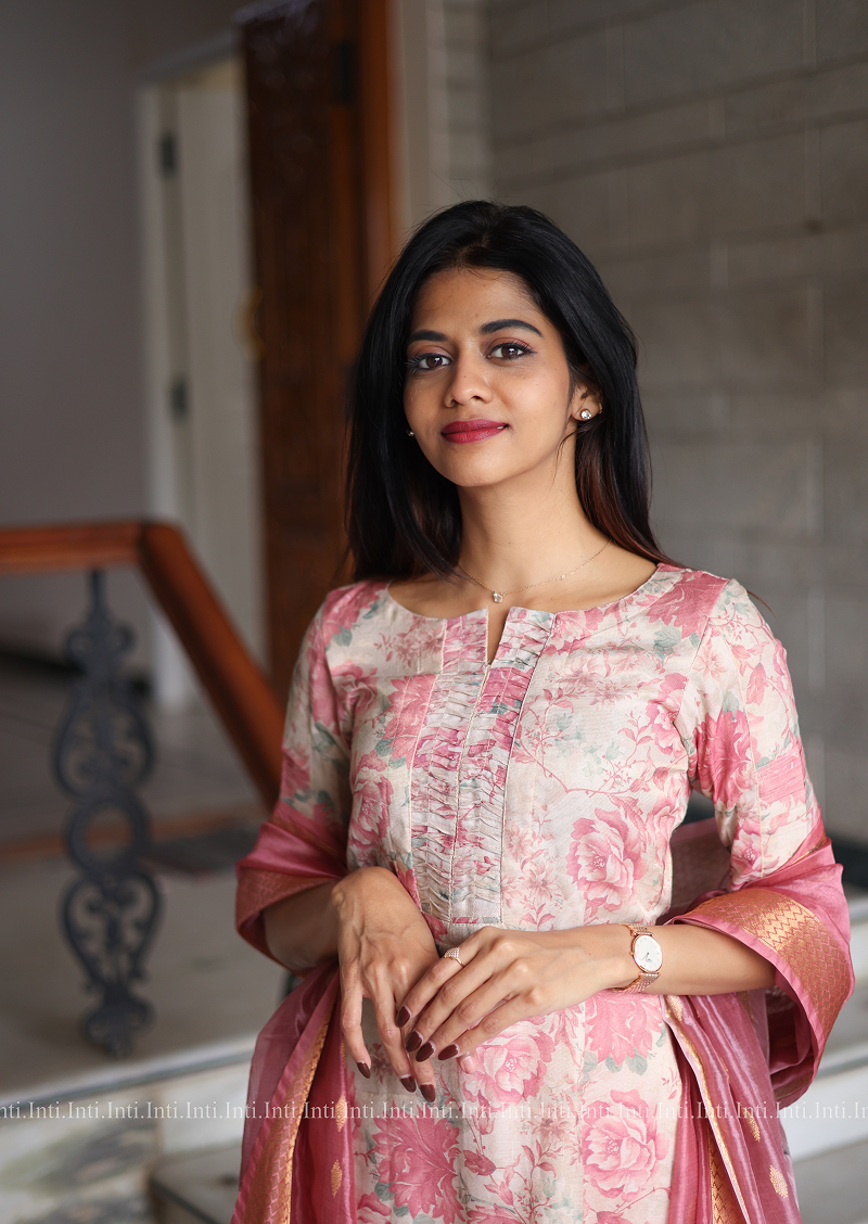 Soft Rosette Top and Dupatta Set