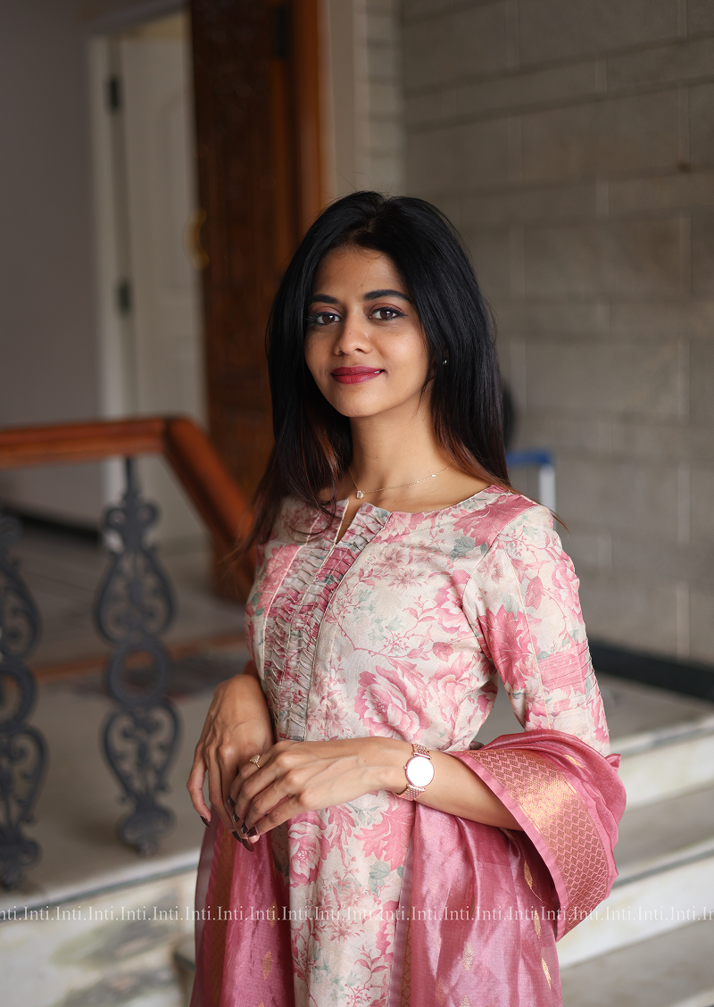 Soft Rosette Top and Dupatta Set