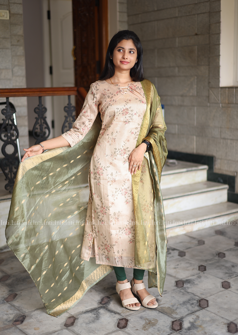 Vintage Veil Top and Dupatta Set