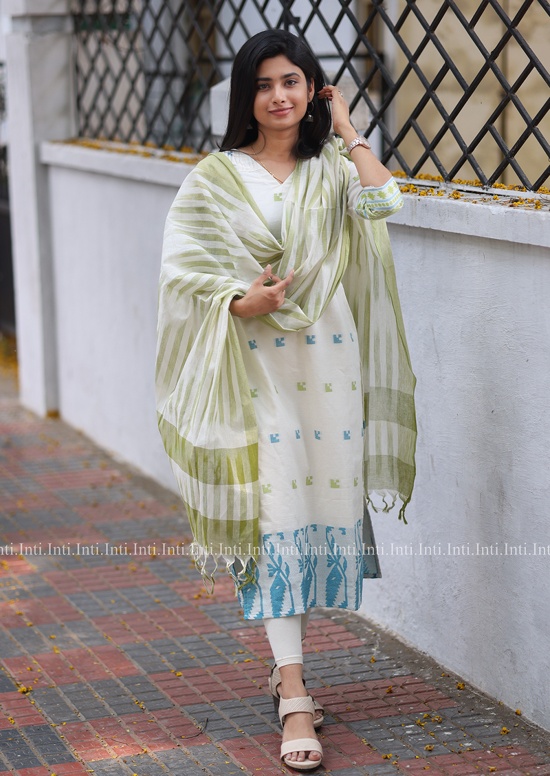 Whiteout Wonder Top and Dupatta Set
