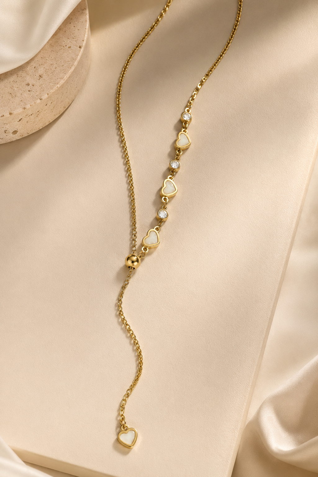 Lariat Heart Charm Neckchain