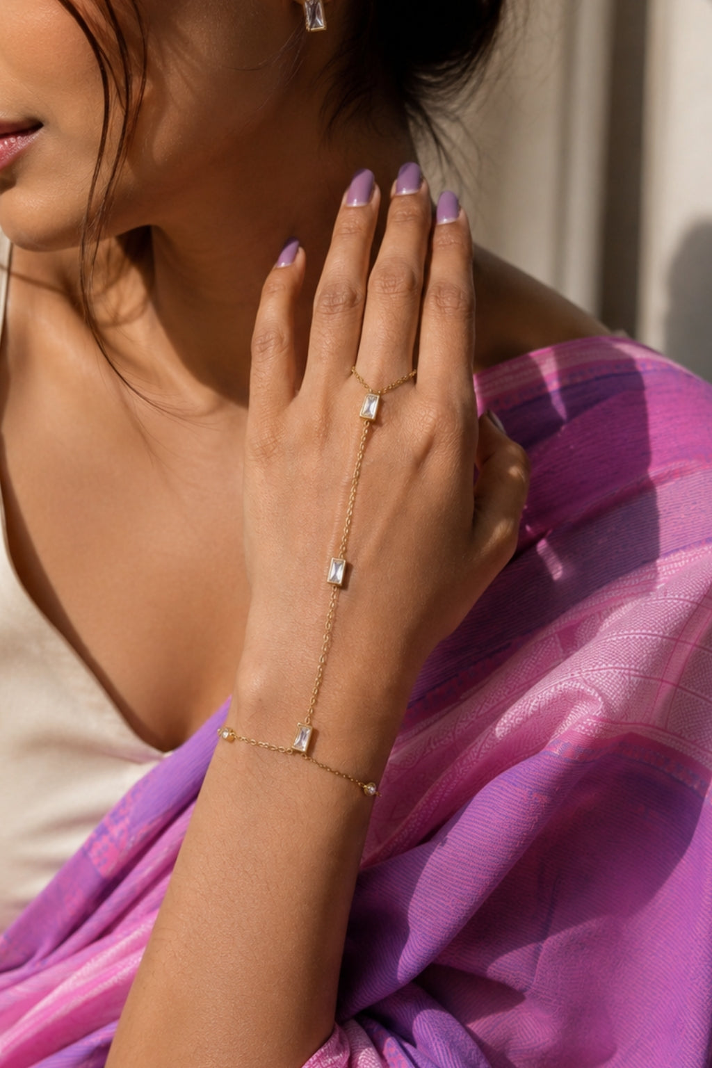 Hathphool Handchain