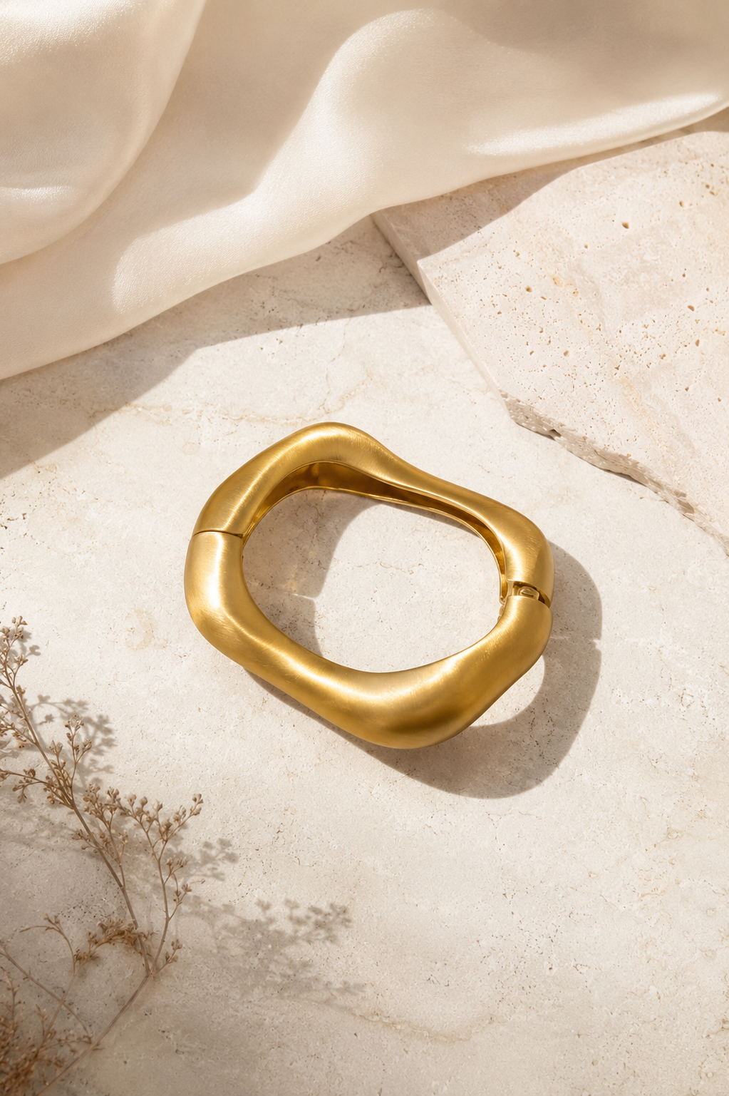 Elysian Flow Bracelet