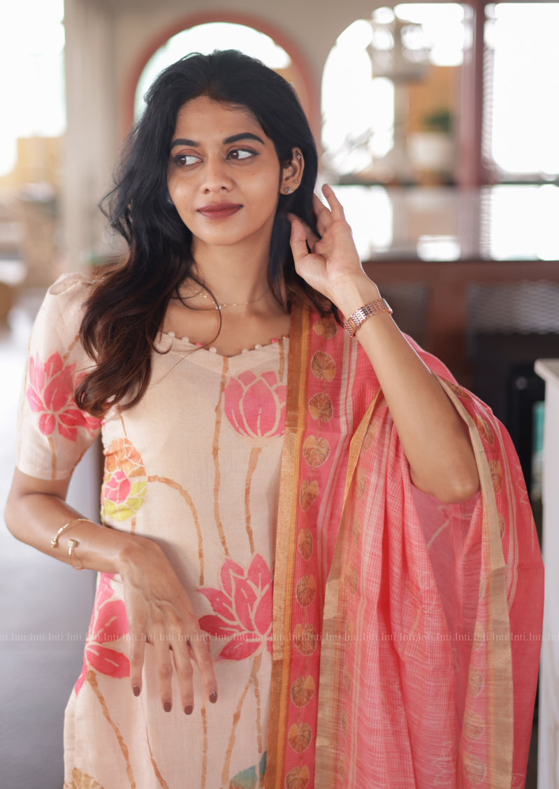 Lilly Of Lights Top & Dupatta