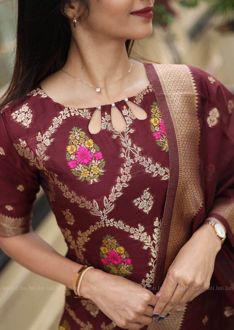Sindoori Weave Salwar Suit