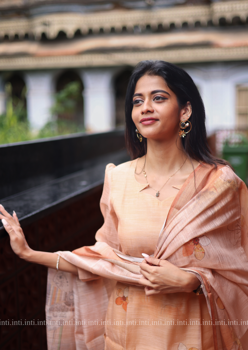 Sunlit Petals Top & Dupatta Set