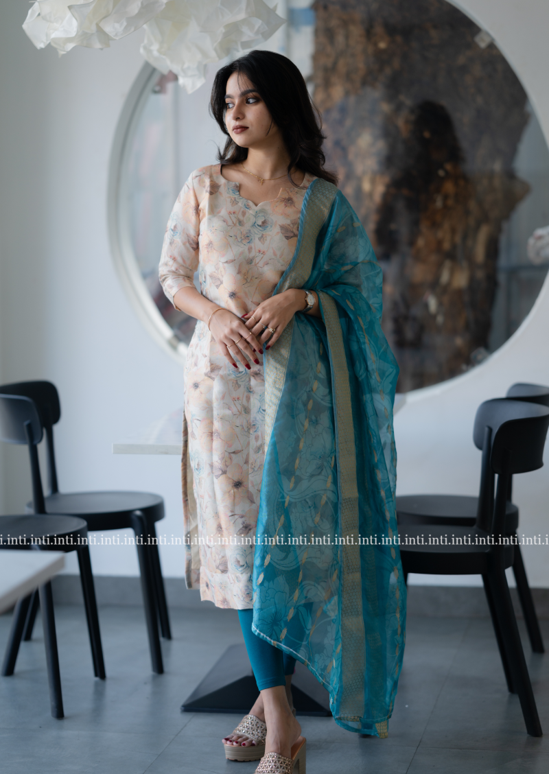 Sky Garden Top & Dupatta Set