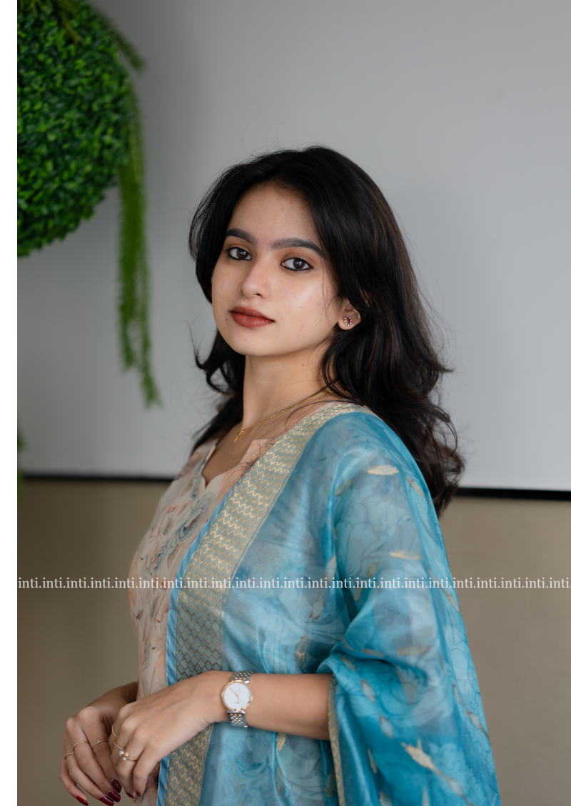 Sky Garden Top & Dupatta Set