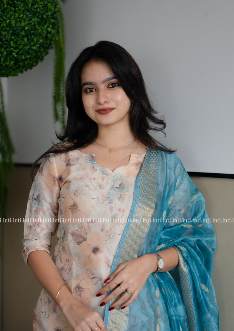 Sky Garden Top & Dupatta Set