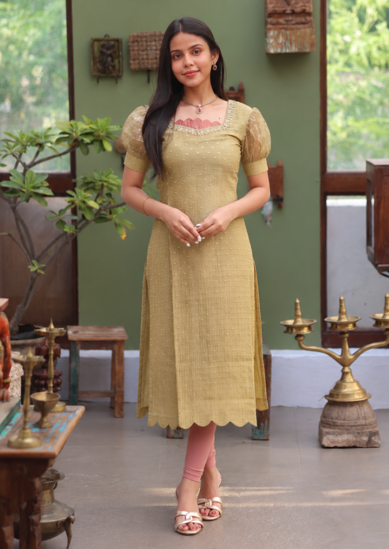Havan Hestia Kurti