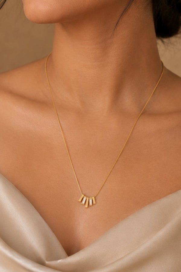 Refined Layers Neckchain