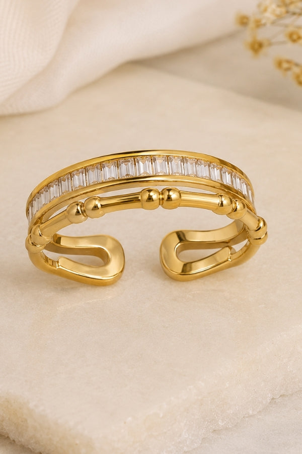 Stellar Arc Ring
