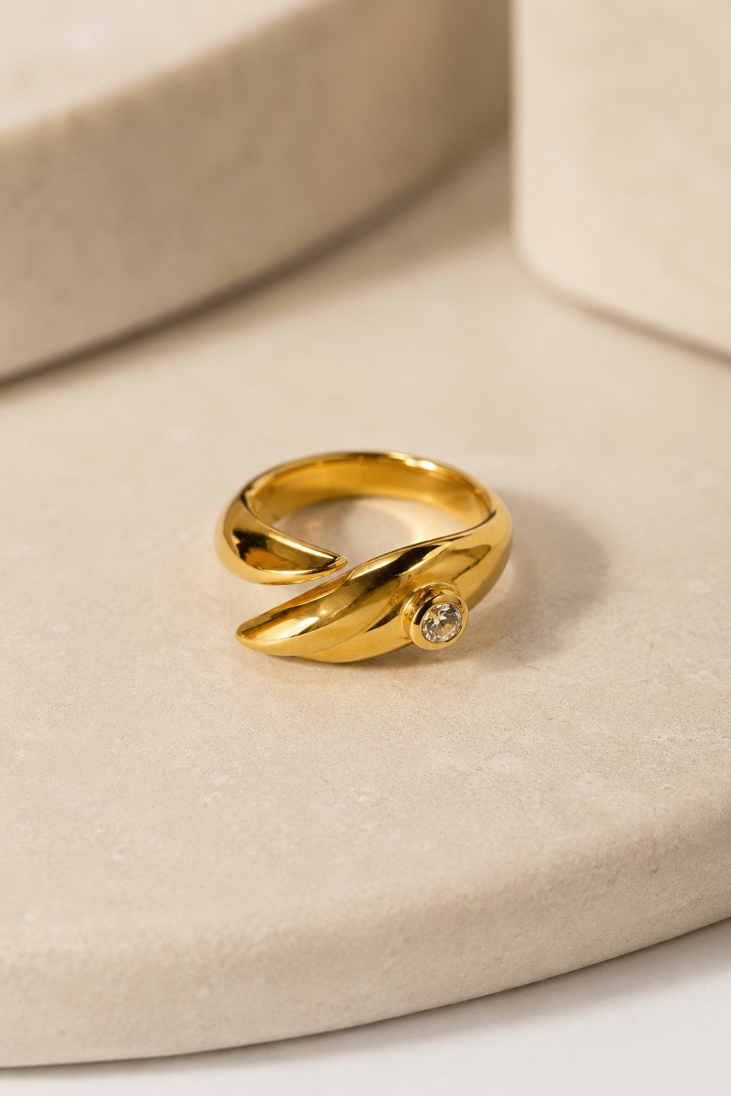Bezel Spark Ring