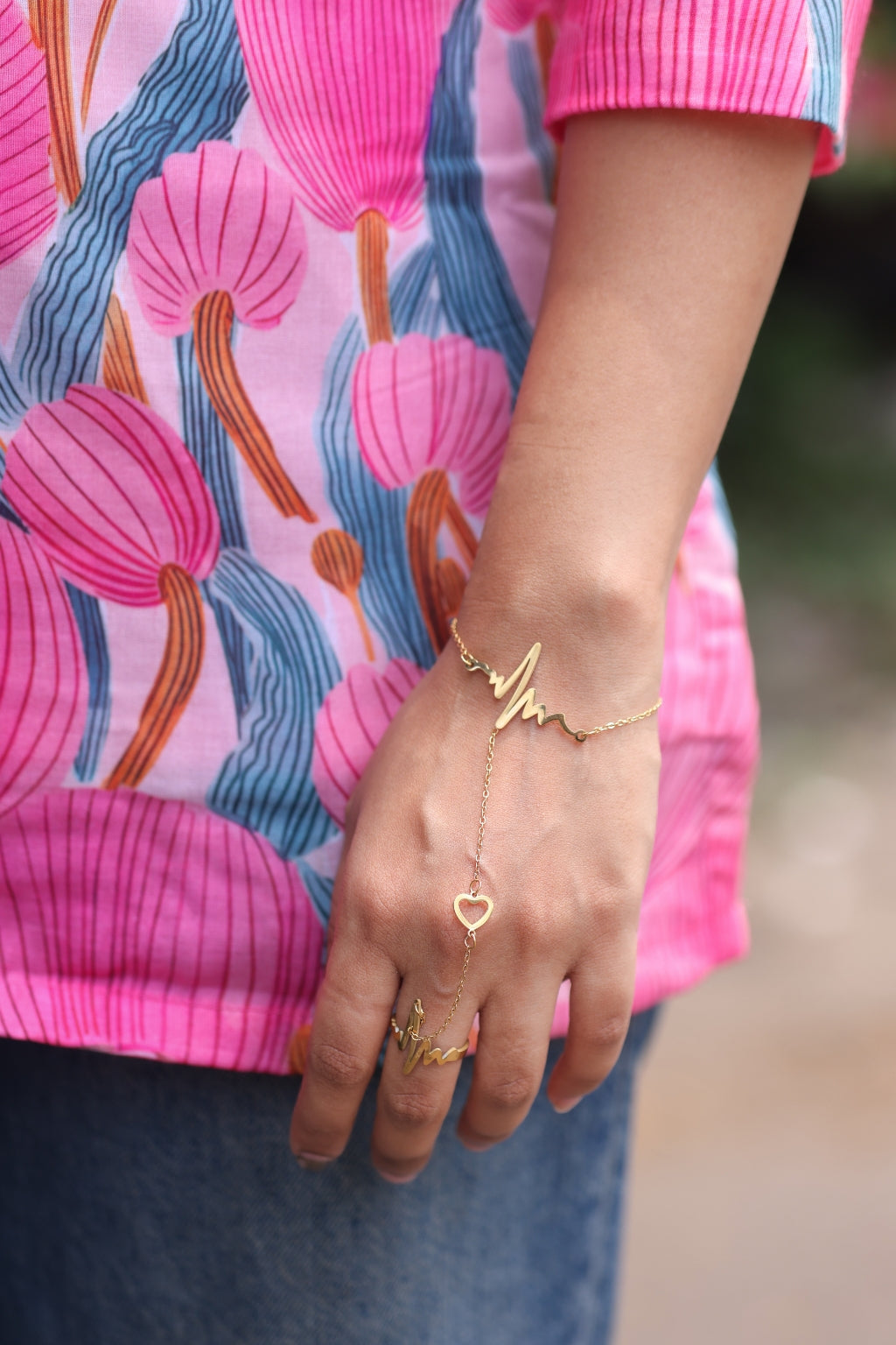 Pulse of Love Handchain