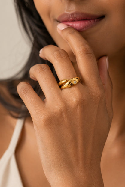 Bezel Spark Ring