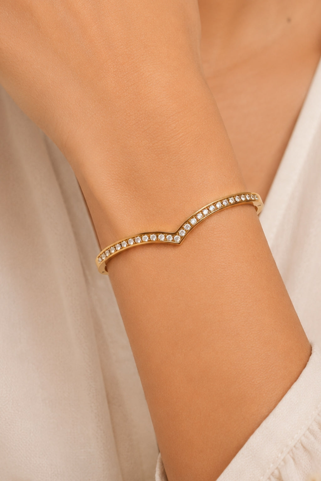 Chevron V Spark Bracelet