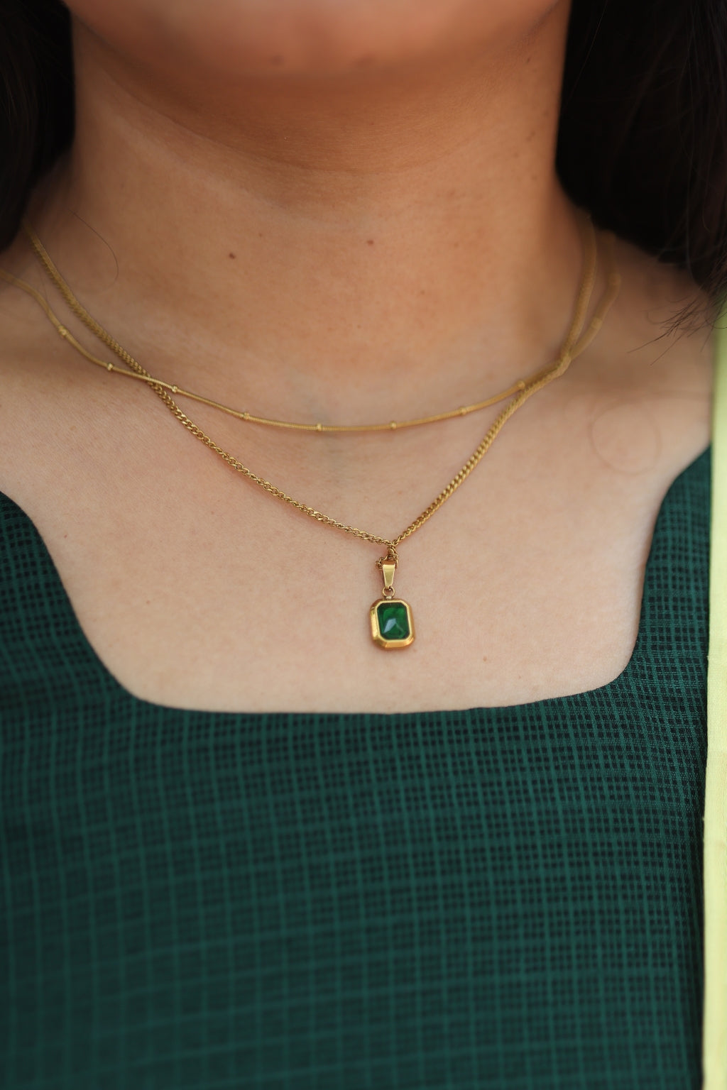 Layered Green Pendant Neckchain