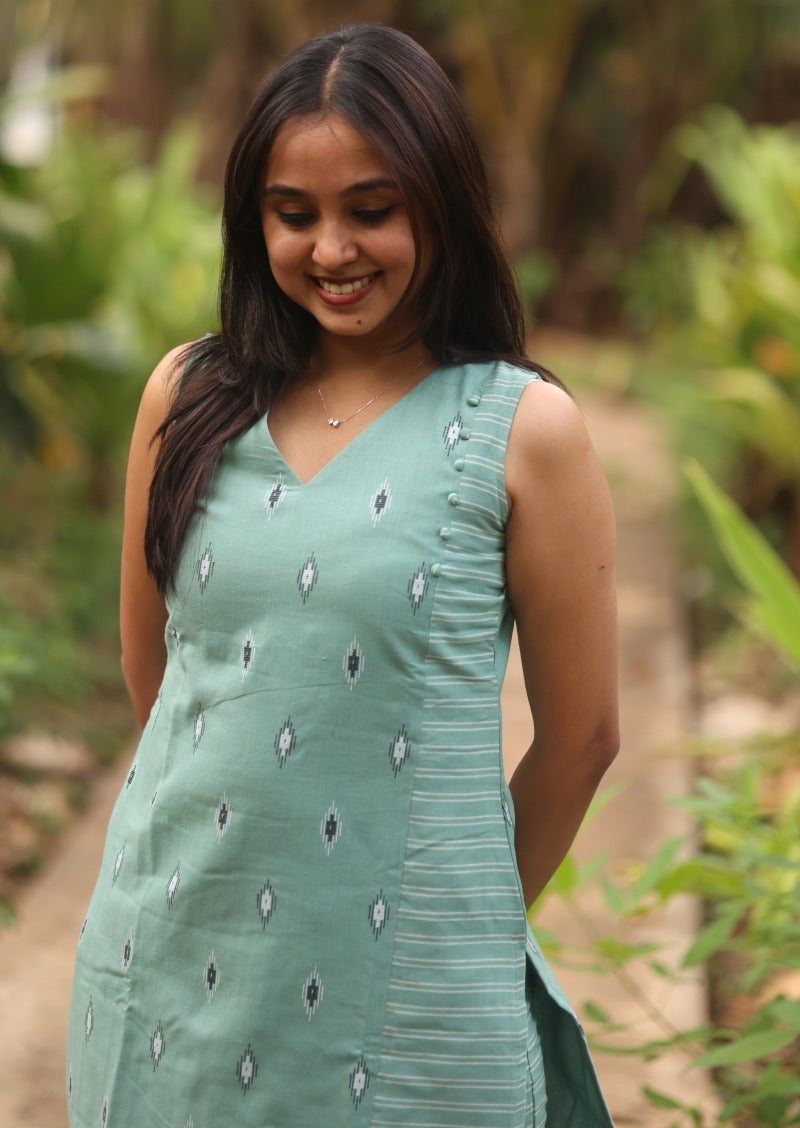 Nila Stride Top & Pant Set
