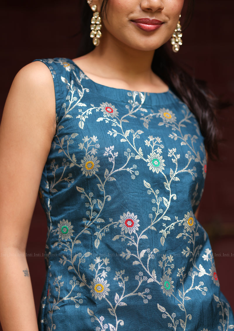 Sunwave Bluelush Crop Top & Pant Set