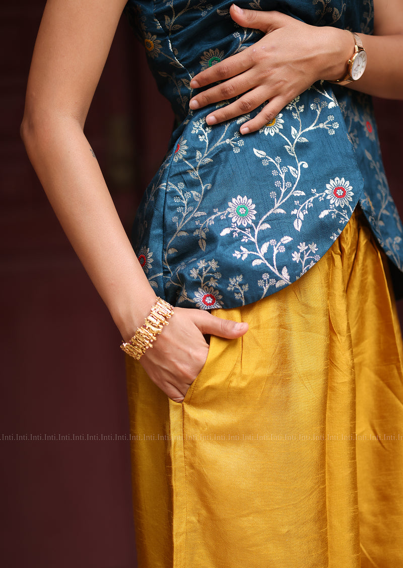 Sunwave Bluelush Crop Top & Pant Set