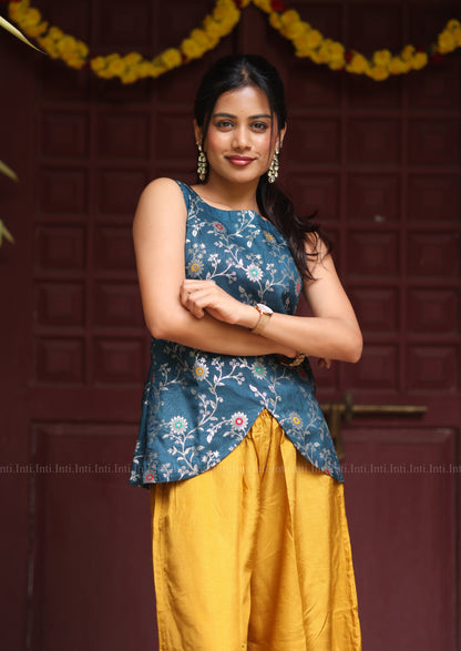 Sunwave Bluelush Crop Top & Pant Set