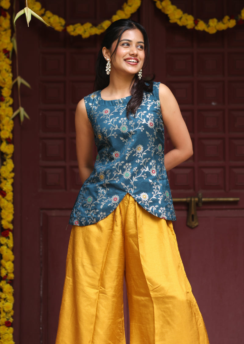 Sunwave Bluelush Crop Top & Pant Set