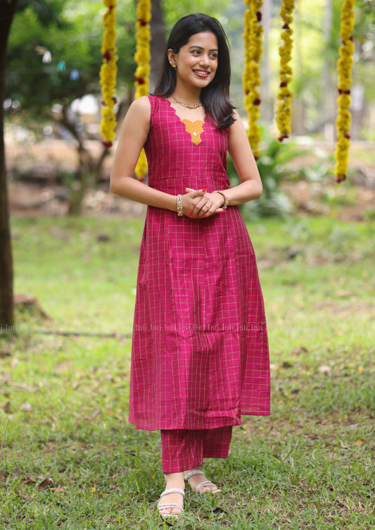 Banno Checks A line Top & Pant Set