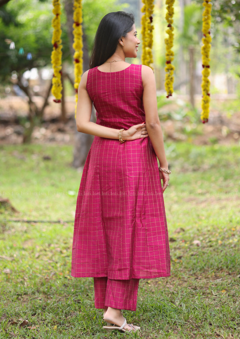 Banno Checks A line Top & Pant Set