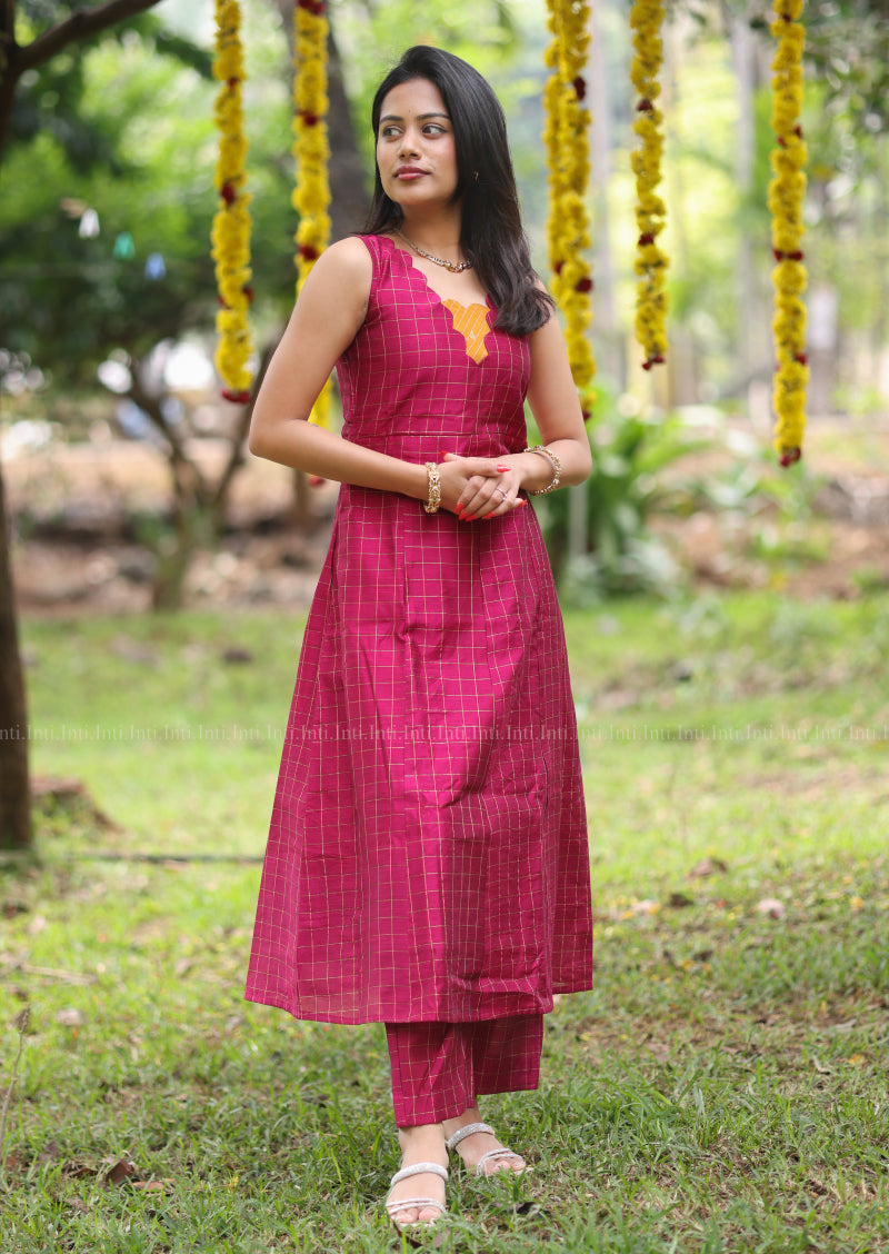 Banno Checks A line Top & Pant Set