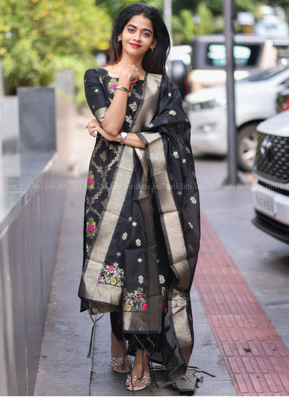 Black Aura Salwar Suit