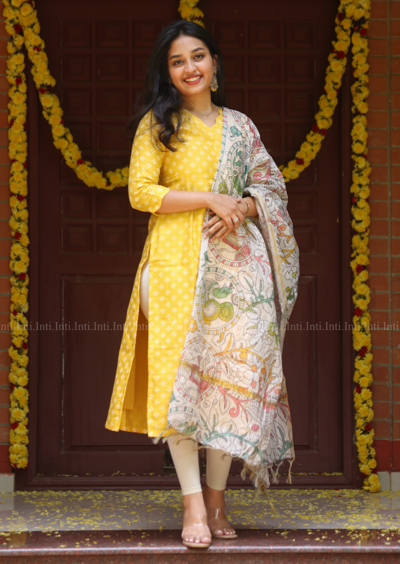 Canary Pearl Top & Dupatta