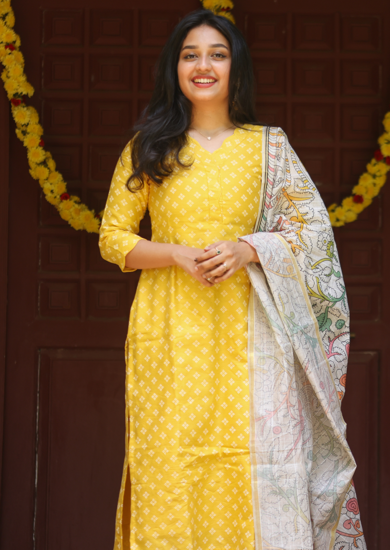 Canary Pearl Top & Dupatta