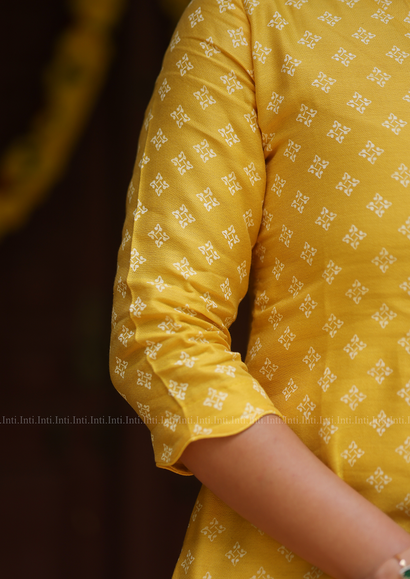 Canary Pearl Top & Dupatta