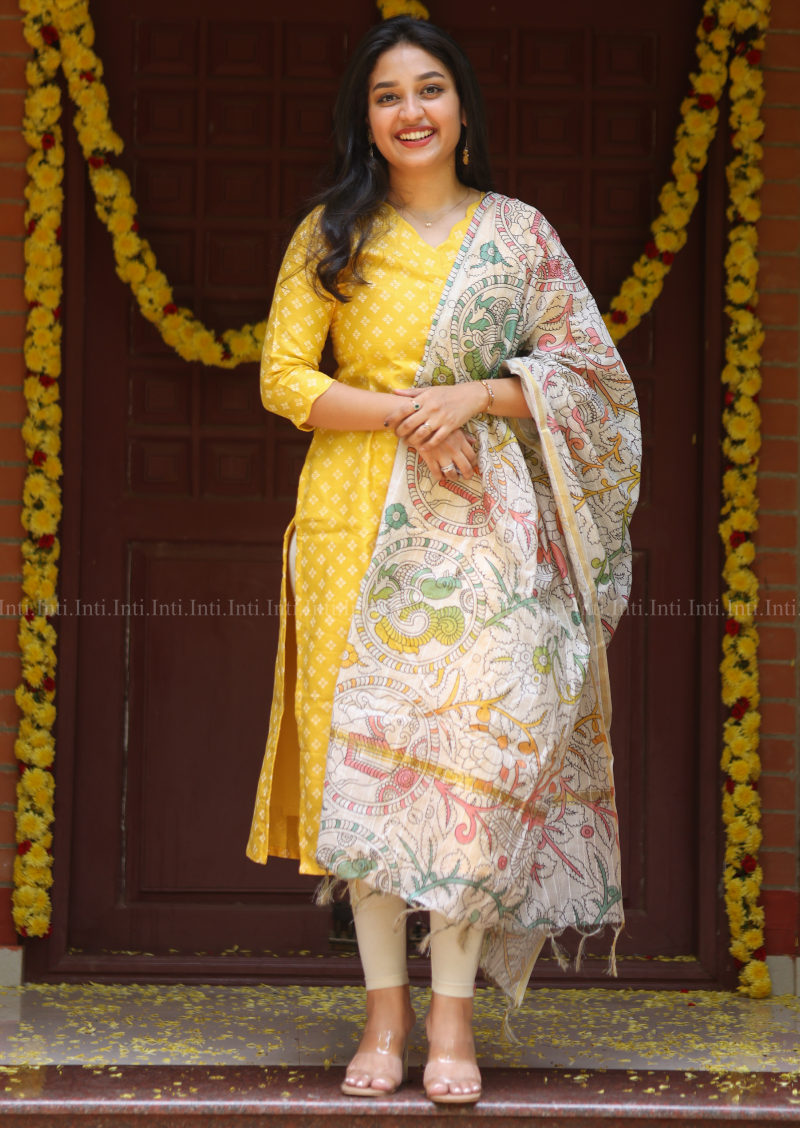Canary Pearl Top & Dupatta