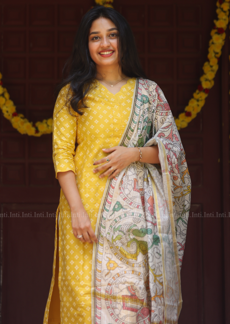 Canary Pearl Top & Dupatta