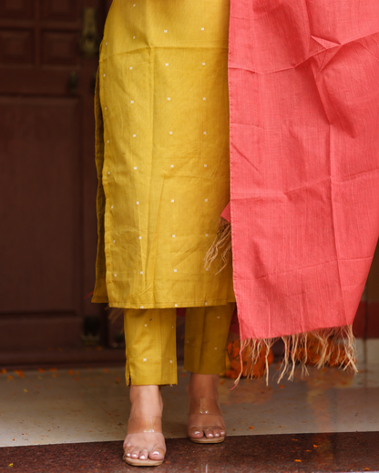 Honey Aura Salwar Suit