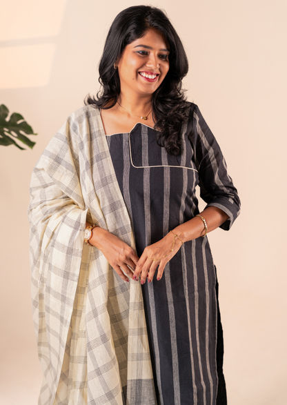 Crafted Ash Top & Dupatta Set