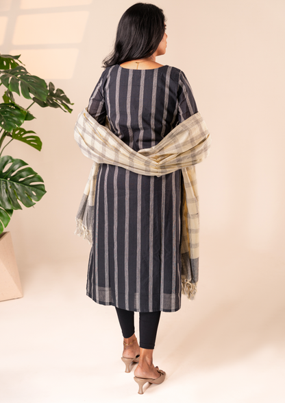 Crafted Ash Top & Dupatta Set