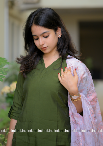 Spiru Bloomscape Top and Dupatta Set