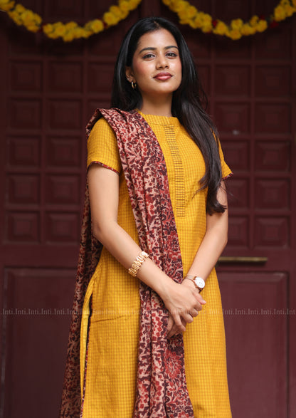 Dewy Amber Top & Dupatta Set