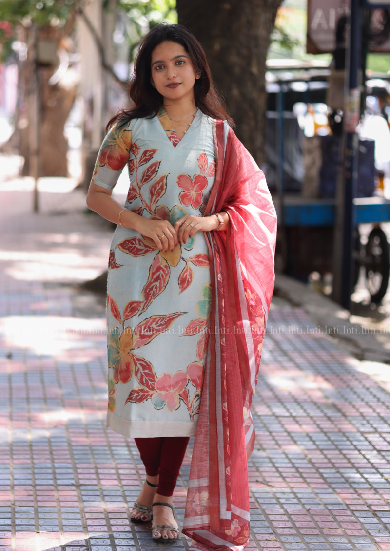 Divine Petals Top & Dupatta Set